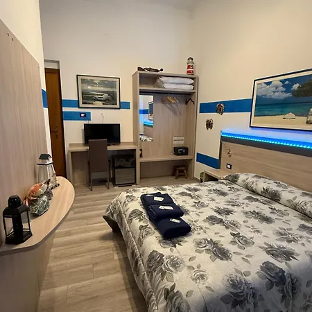 Astro Otel *