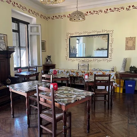 ホテル アルベルゴ アストロ ジェノヴァ