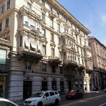 Otel Astro *