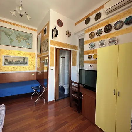 アルベルゴ アストロ ホテル