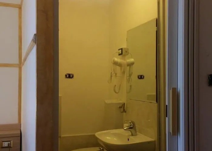 阿斯托酒店 热那亚