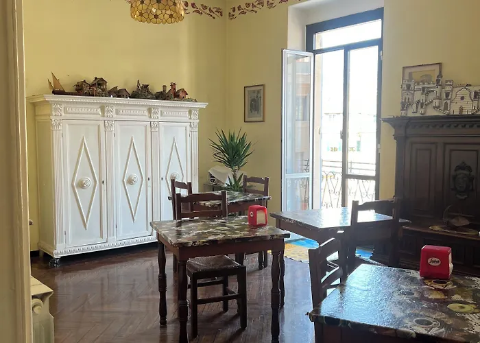 酒店 阿斯托酒店 *