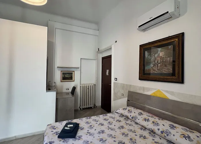 阿斯托酒店 酒店 *