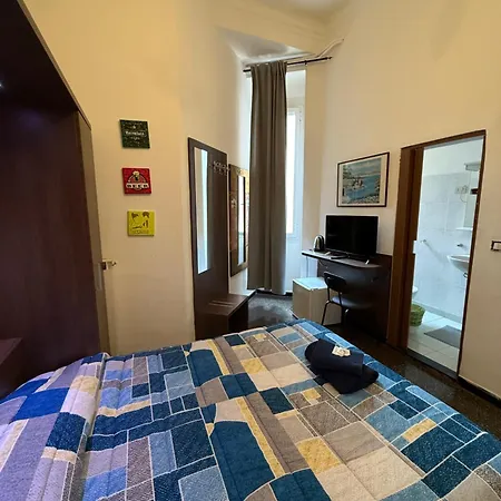 Отель Astro Генуя