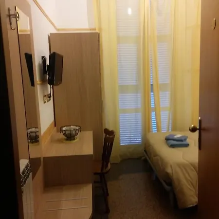 アルベルゴ アストロ ホテル ジェノヴァ